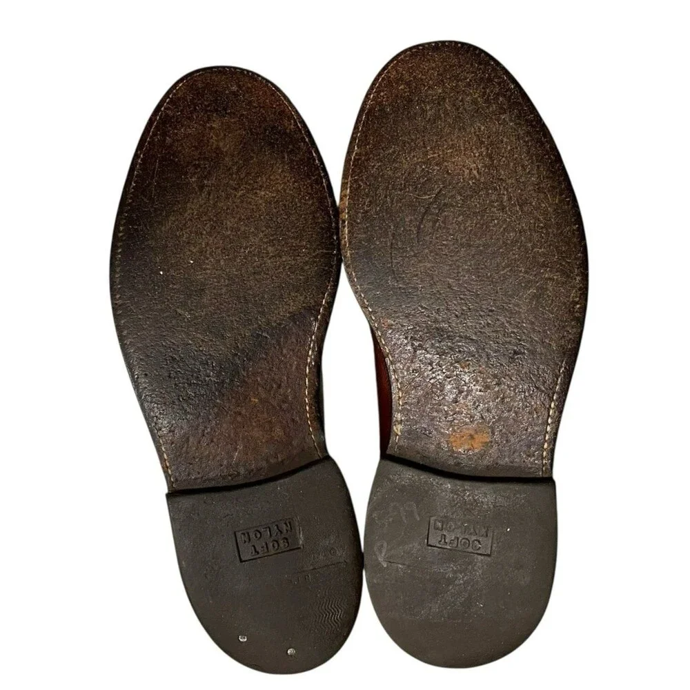 Unbranded vintage wingtip